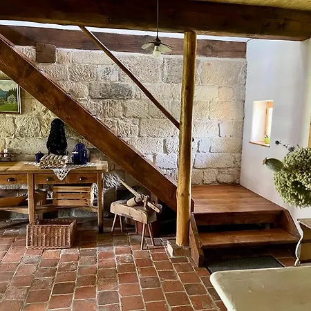 Roubenka U Oli Holiday home