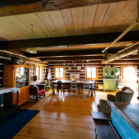 Roubenka U Oli Holiday home *