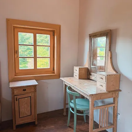 Roubenka U Oli Holiday home Chlum (Liberec)